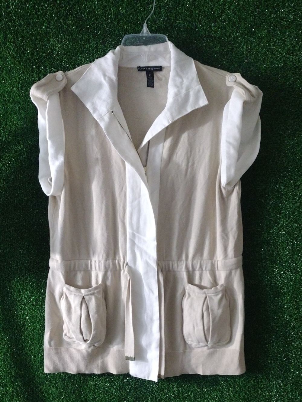 Black Label Chico's Cream and White Short-Sleeve Utility Vest with Front Zip